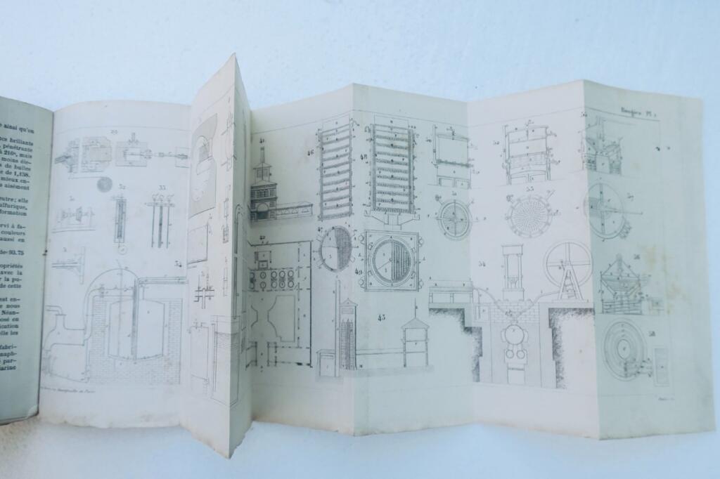 Bougie: complete manual of the stearic candle manufacturer Roret