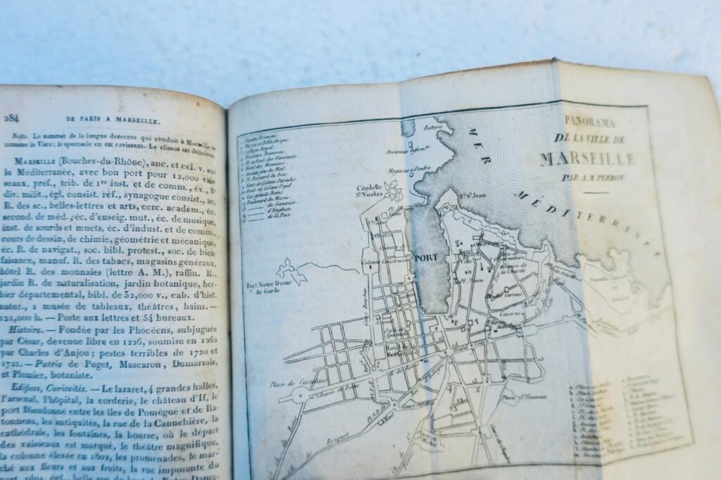 途易·西蒙古尔《法兰西新袖珍旅行指南》1828年版