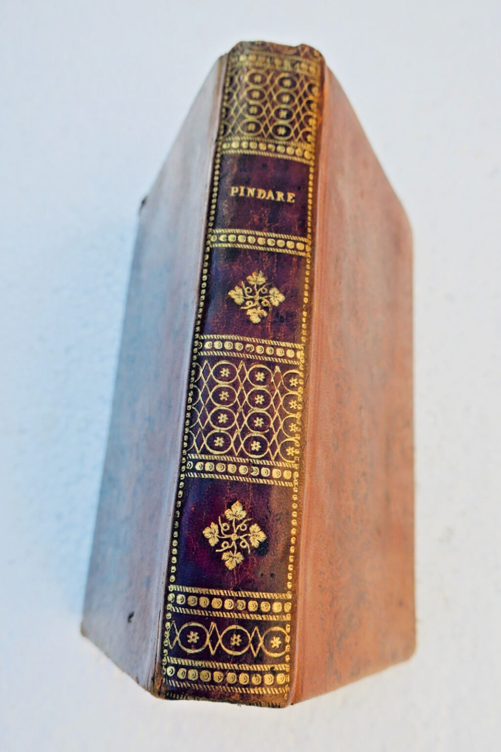 品达《皮索的奥林匹克颂诗》附历史评注。1754年