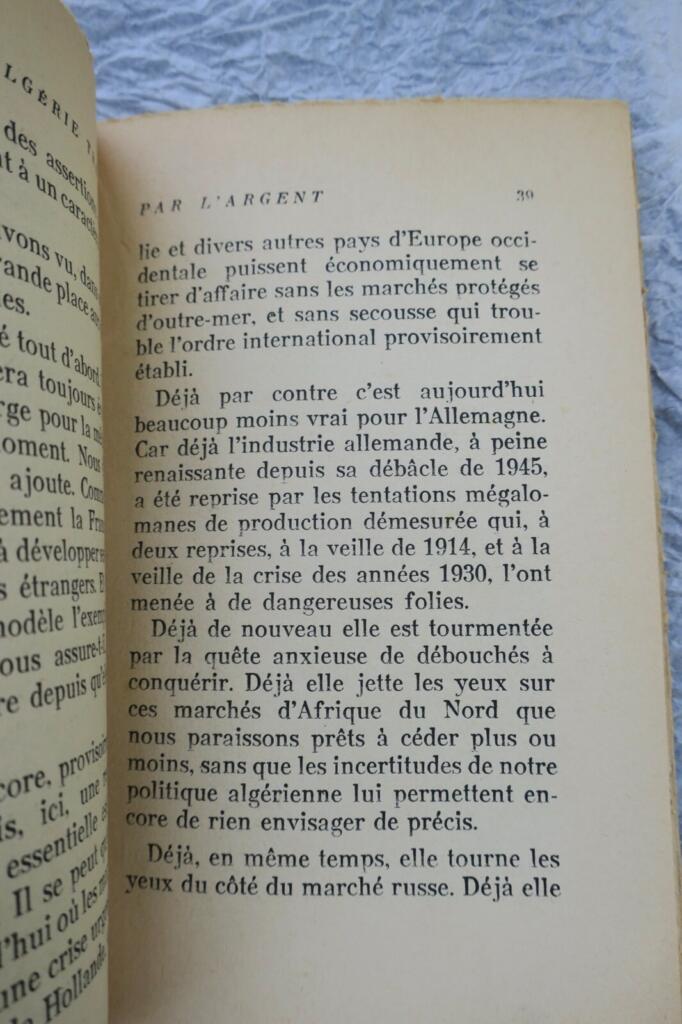 Algerien verraten durch Geld: Antwort an Raymond Aron