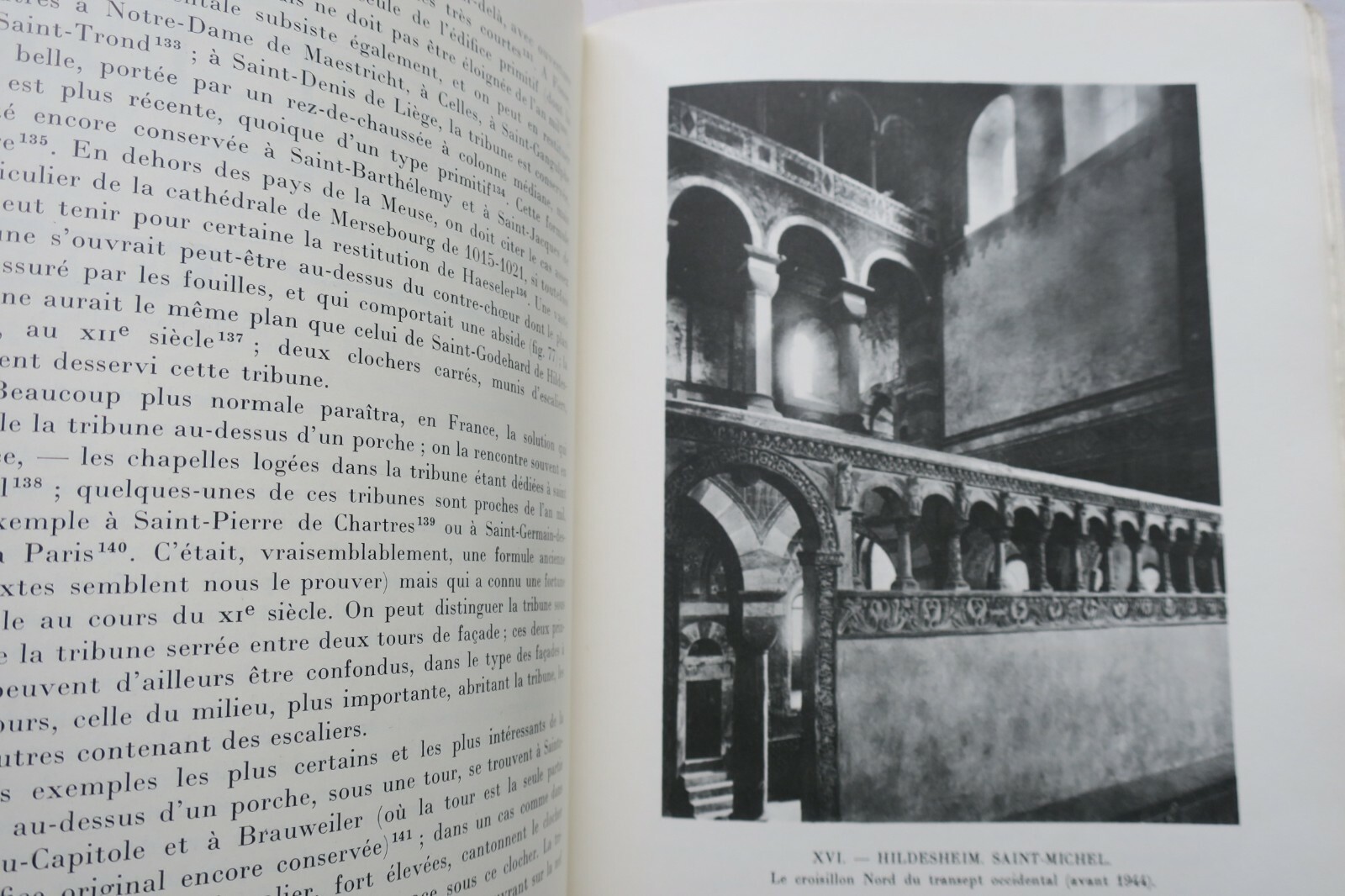 Architektur der ottonischen Zeit am Übergang zur Romanik