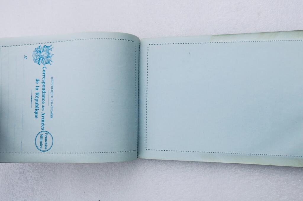 Blanko-Militärpostkartenblock