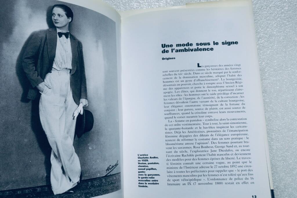 Flapper-Mode und Fantasien der Goldenen Zwanziger