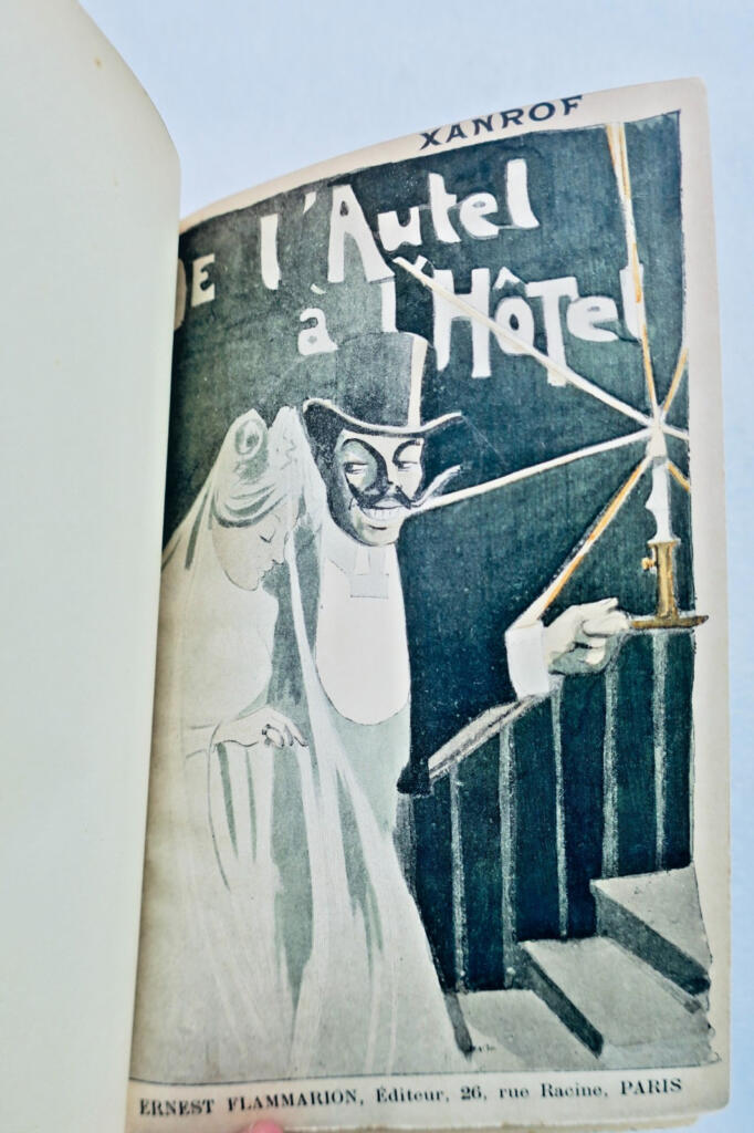 curiosa XANROF Illustration de Lourdey. De l&rsquo;autel à l&rsquo;hôtel