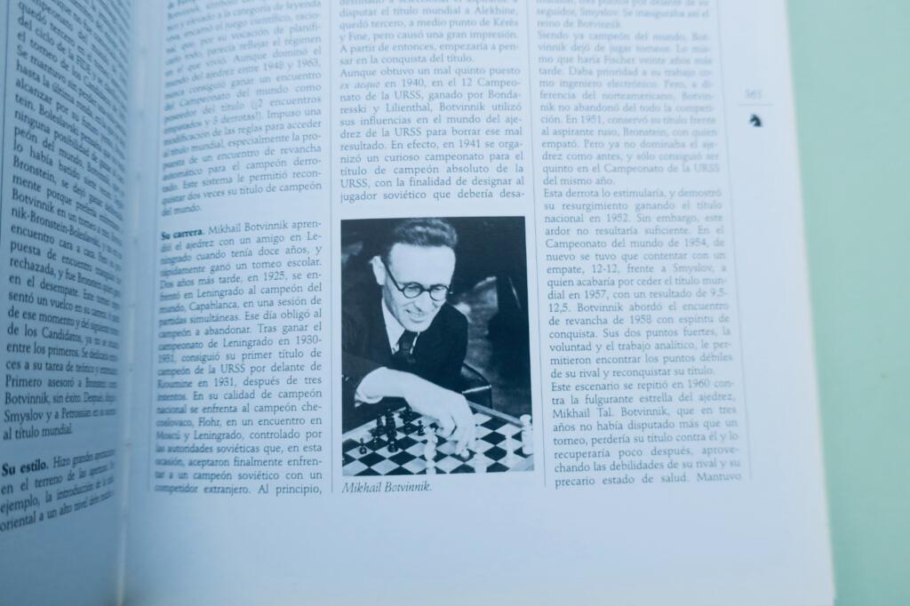 Ybert. échecs LAROUSSE DEL AJEDREZ DESCUBRIR, PROFUNDIZAR DOMINAR