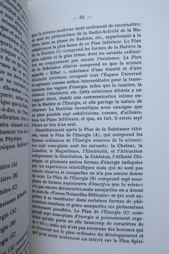 initiés Le Kybalion : Etude sur la philosophie hermétique de l’ancienne Egypte..