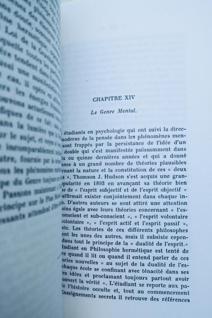 initiés Le Kybalion : Etude sur la philosophie hermétique de l’ancienne Egypte..
