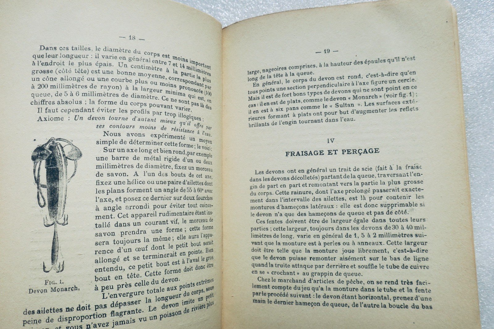 Forelle mit der künstlichen Fliege fangen, 1932