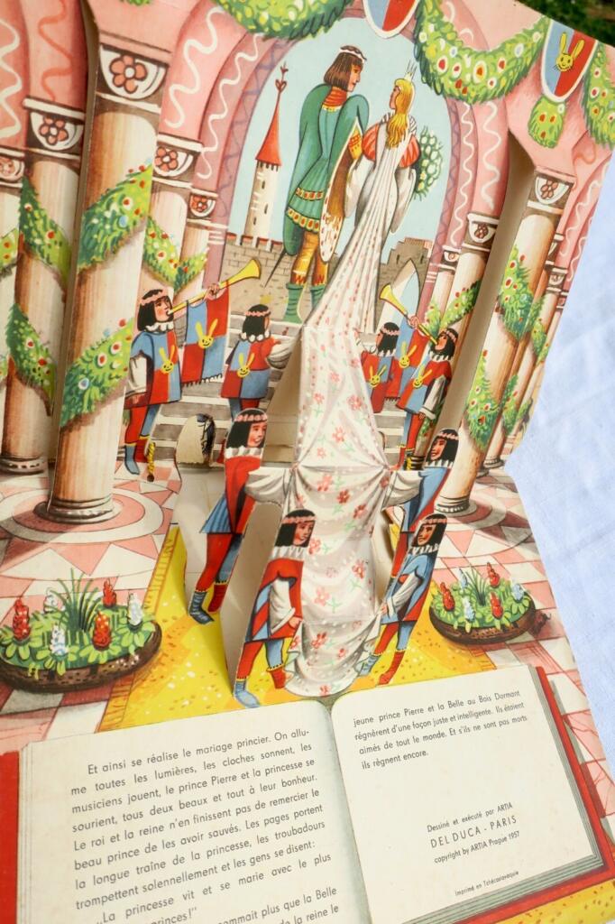 Pop up La Belle au bois dormant Del Duca, 1957