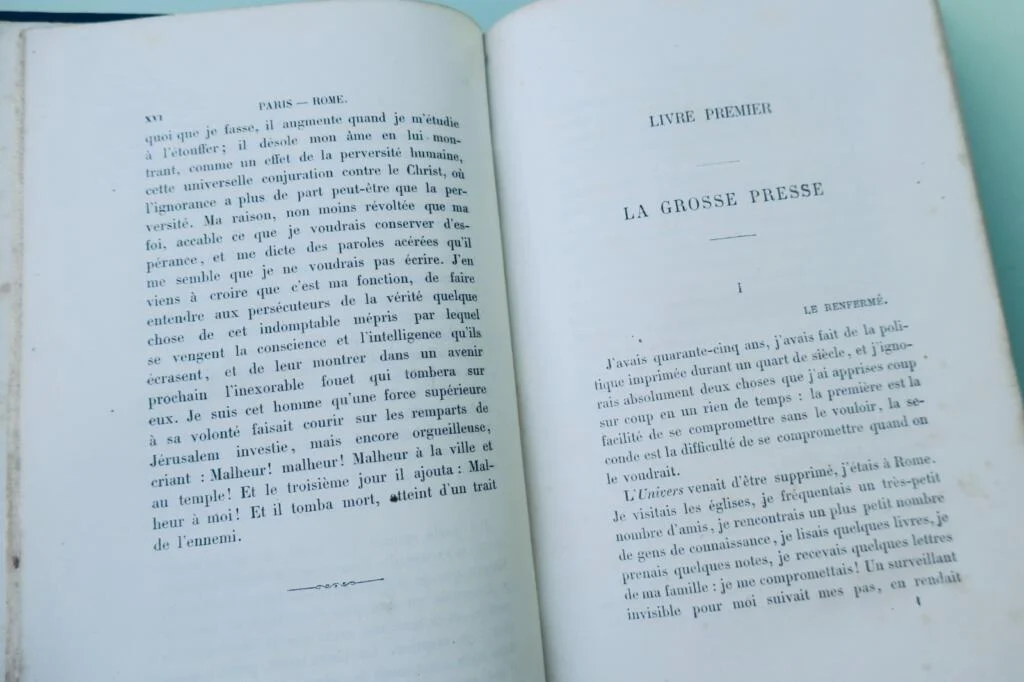 VEUILLOT (Louis). Les Odeurs de Paris 1867