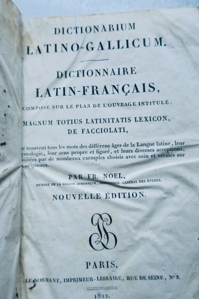 latin Dictionnaire Latin-Francais 1822