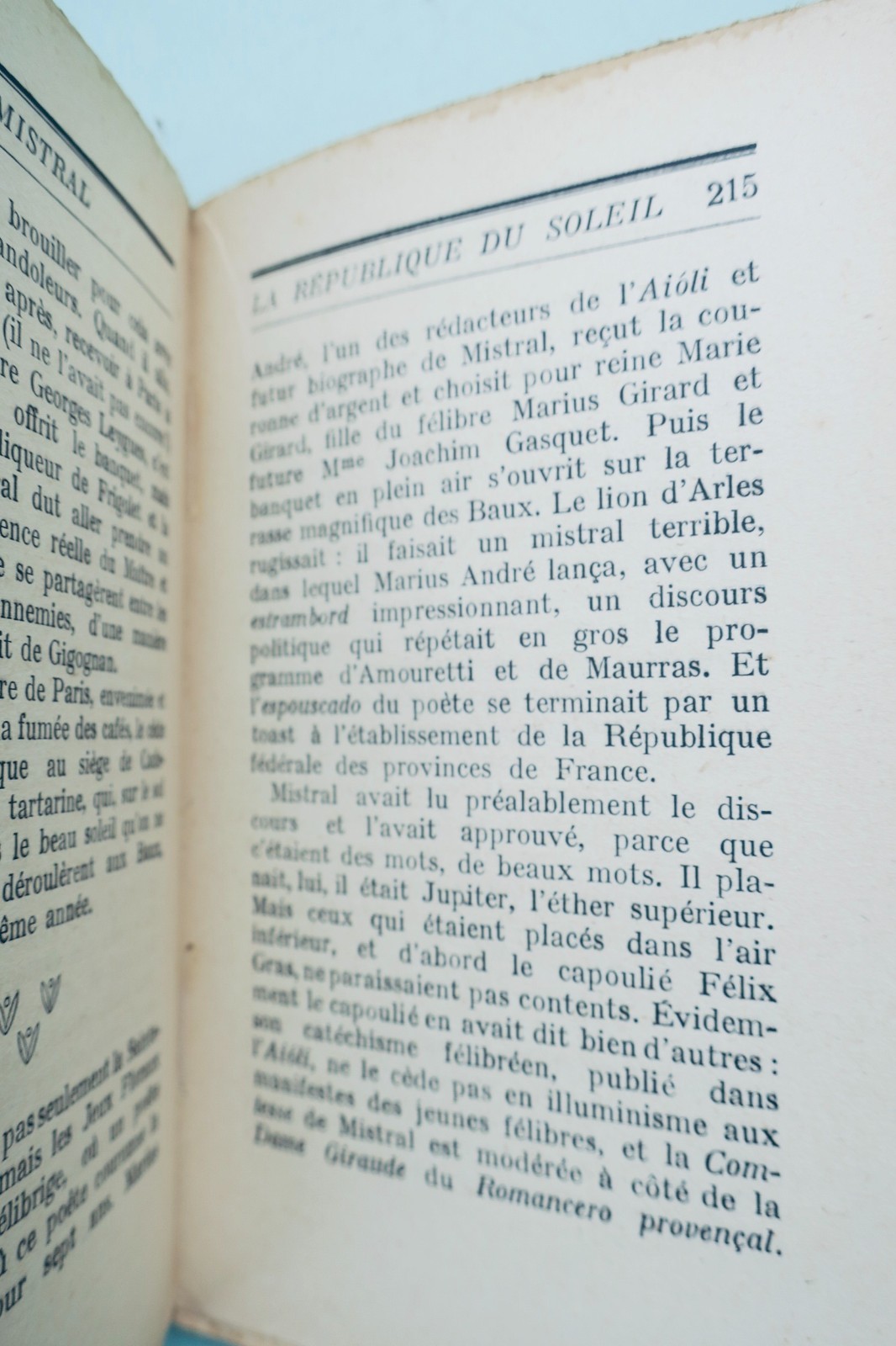 Mistral or the Republic of the Sun: The Living Past