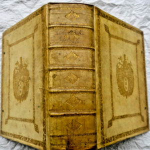 Reliure aux armes de la reine de Hollande 1731