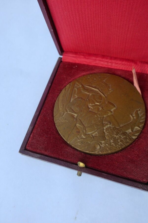 TOULET Paul Jean  Médaille bronze 67 mm. signée Mérelle