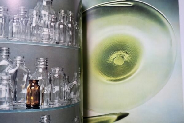 DOISNEAU Robert. MANUFACTURE ROYALE DES GLACES - COMPAGNIE DE SAINT-GOBAIN – Image 6