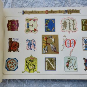 Alphabets de style Moyen-Age Renaissance d'après des documents authentiques